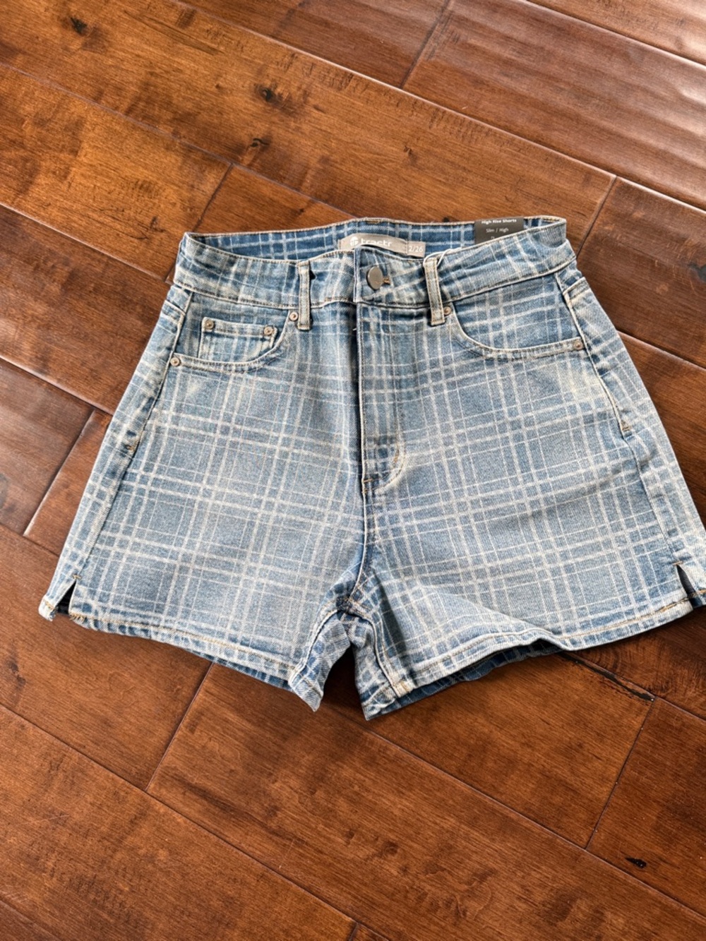 Tractr High Rise Slim Denim Shorts NWT